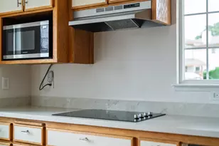 131 Seacliff Dr, Aptos, CA 95003 - Photo 17
