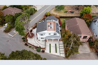 131 Seacliff Dr, Aptos, CA 95003 - Photo 51