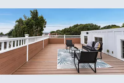 131 Seacliff Dr, Aptos, CA 95003 - Photo 35