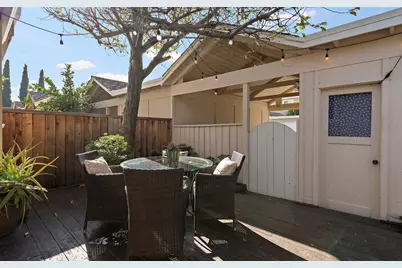 1 Comstock Queen Ct, Mountain View, CA 94043 - Photo 13