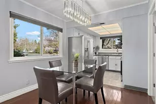 1 Comstock Queen Ct, Mountain View, CA 94043 - Photo 5