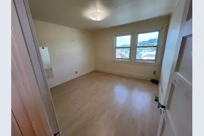177 Edinburgh St, San Francisco, CA 94112 - Photo 19