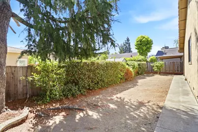 22374 Palm Ave, Cupertino, CA 95014 - Photo 25