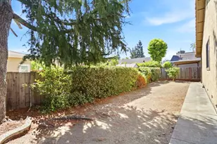22374 Palm Ave, Cupertino, CA 95014 - Photo 25