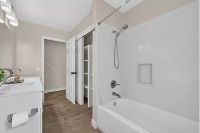 301 Camille Ct, Mountain View, CA 94040 - Photo 23