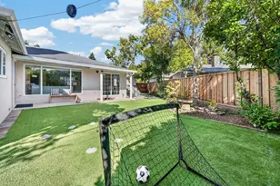 301 Camille Ct, Mountain View, CA 94040 - Photo 31