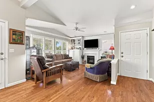 4012 Clubhouse Ct, San Jose, CA 95135 - Photo 5