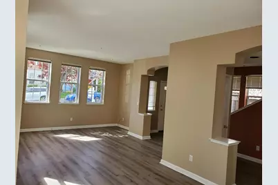 106 Village Cir, Santa Cruz, CA 95060 - Photo 3