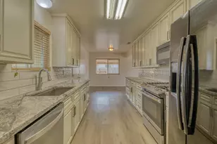 779 Bedford Dr, Salinas, CA 93901 - Photo 13