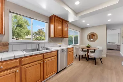 6694 Heathfield Dr, San Jose, CA 95120 - Photo 21