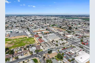 20 S Hebbron Ave, Salinas, CA 93905 - Photo 15