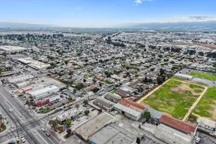 20 S Hebbron Ave, Salinas, CA 93905 - Photo 17