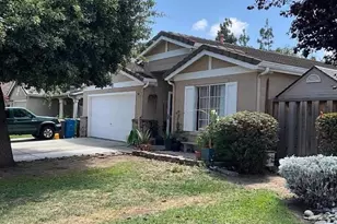2560 Glenview Dr, Hollister, CA 95023 - Photo 1