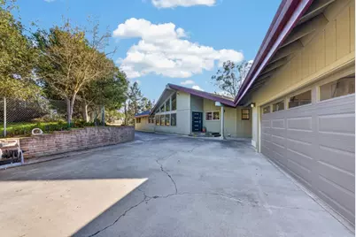 18740 Victoria Ln, Prunedale, CA 93907 - Photo 3