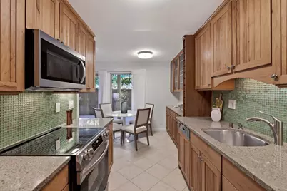 2323 Eastridge Ave 512, Menlo Park, CA 94025 - Photo 13