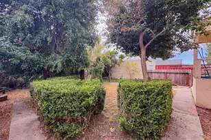 26 Laurel St, Watsonville, CA 95076 - Photo 3