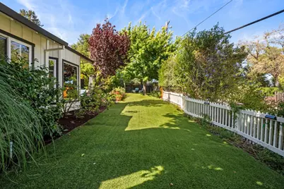 904 Lakeview Way, Redwood City, CA 94062 - Photo 31