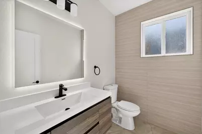 869 Connie Ln, San Jose, CA 95122 - Photo 11