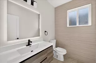 869 Connie Ln, San Jose, CA 95122 - Photo 11