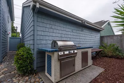 3 Bay Lndg, San Mateo, CA 94401 - Photo 29