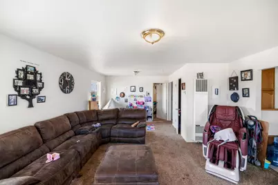323 Addington Ln, Salinas, CA 93907 - Photo 7