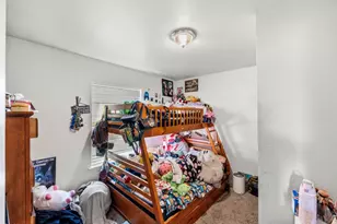 323 Addington Ln, Salinas, CA 93907 - Photo 9