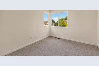 19243 Dovewood Ct, Salinas, CA 93908 - Photo 31