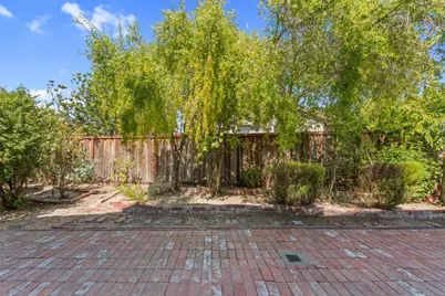19243 Dovewood Ct, Salinas, CA 93908 - Photo 27