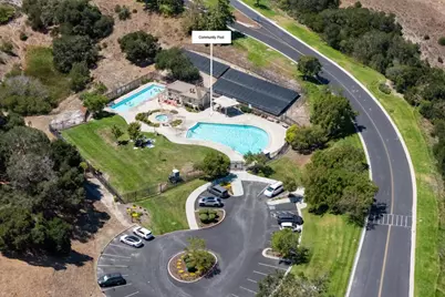 19243 Dovewood Ct, Salinas, CA 93908 - Photo 29