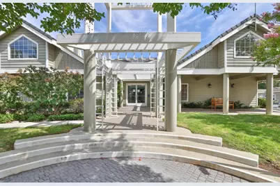 5968 Lake Almanor Dr, San Jose, CA 95123 - Photo 23