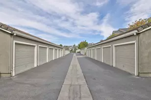 5968 Lake Almanor Dr, San Jose, CA 95123 - Photo 43