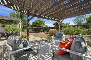 6572 Hidden Creek Dr, San Jose, CA 95120 - Photo 31