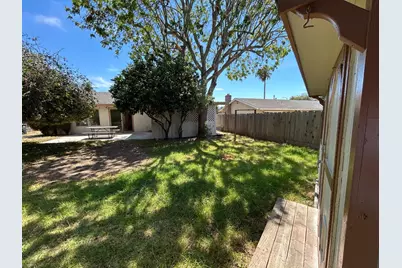 633 Saint George Dr, Salinas, CA 93905 - Photo 29