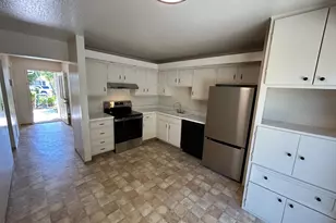 633 St George Dr, Salinas, CA 93905 - Photo 9