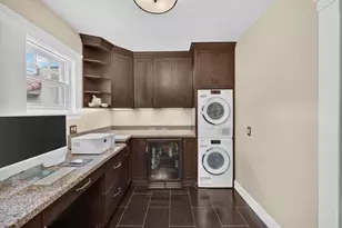 24 Fulton St, Redwood City, CA 94062 - Photo 23