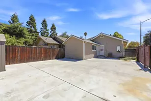 945 Cinnabar St, San Jose, CA 95126 - Photo 35