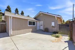 945 Cinnabar St, San Jose, CA 95126 - Photo 31