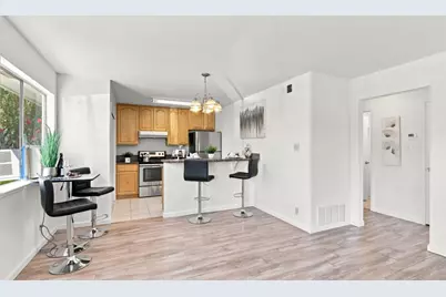 1347 Shawn Dr 1, San Jose, CA 95118 - Photo 11