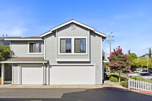 194 Colonade Square, San Jose, CA 95127 - Photo 1