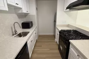 65 Grandview St B, Santa Cruz, CA 95060 - Photo 7