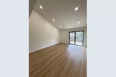 65 Grandview St B, Santa Cruz, CA 95060 - Photo 5