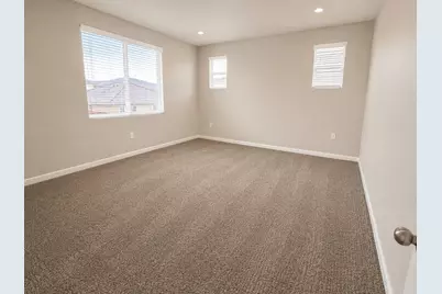 2041 Rosewood Dr, Hollister, CA 95023 - Photo 5