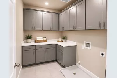 2041 Rosewood Dr, Hollister, CA 95023 - Photo 9