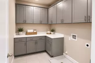 2041 Rosewood Dr, Hollister, CA 95023 - Photo 9