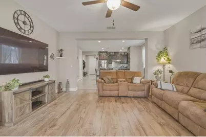 1307 Sunridge Dr, Hollister, CA 95023 - Photo 17