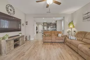 1307 Sunridge Dr, Hollister, CA 95023 - Photo 17