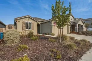 1307 Sunridge Dr, Hollister, CA 95023 - Photo 3