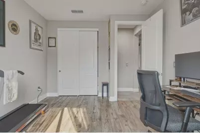 1307 Sunridge Dr, Hollister, CA 95023 - Photo 9