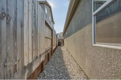 1307 Sunridge Dr, Hollister, CA 95023 - Photo 37