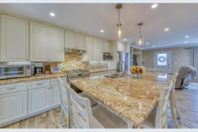 10941 Axtell St, Castroville, CA 95012 - Photo 7